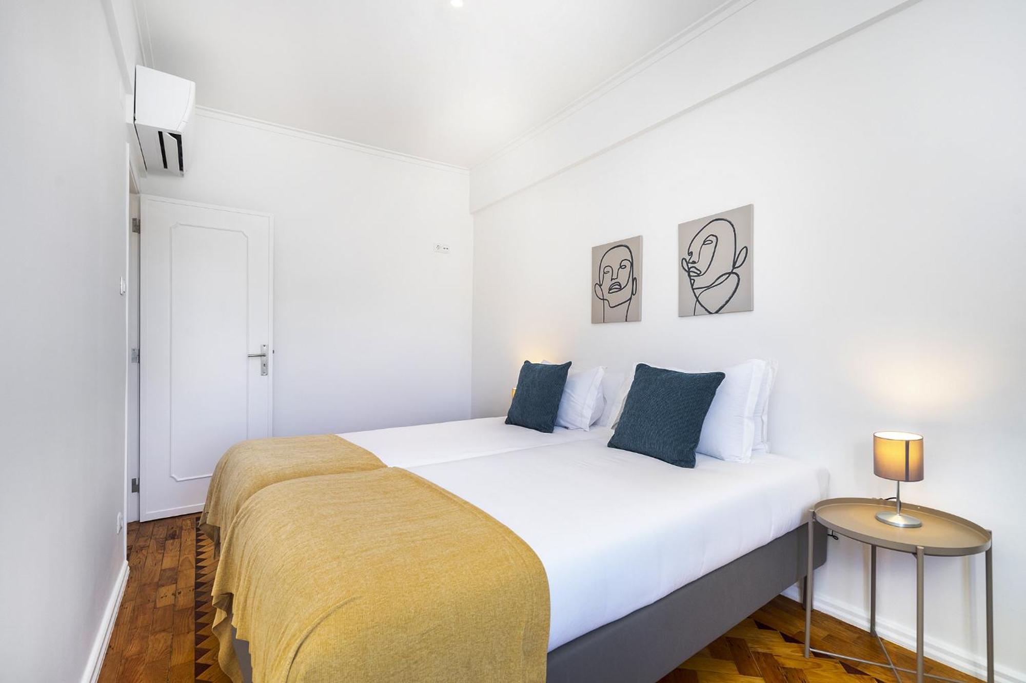 Whome Peaceful Alges Family Home Away From City Noise Exterior foto
