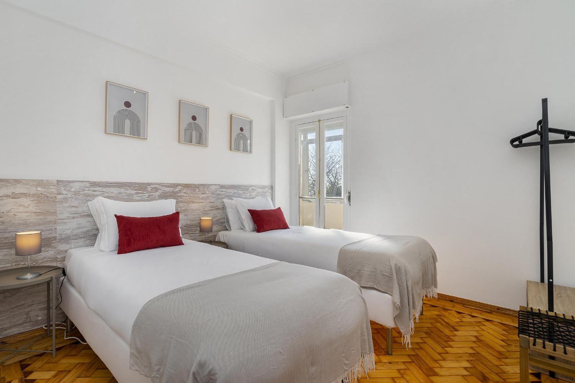 Whome Peaceful Alges Family Home Away From City Noise Exterior foto